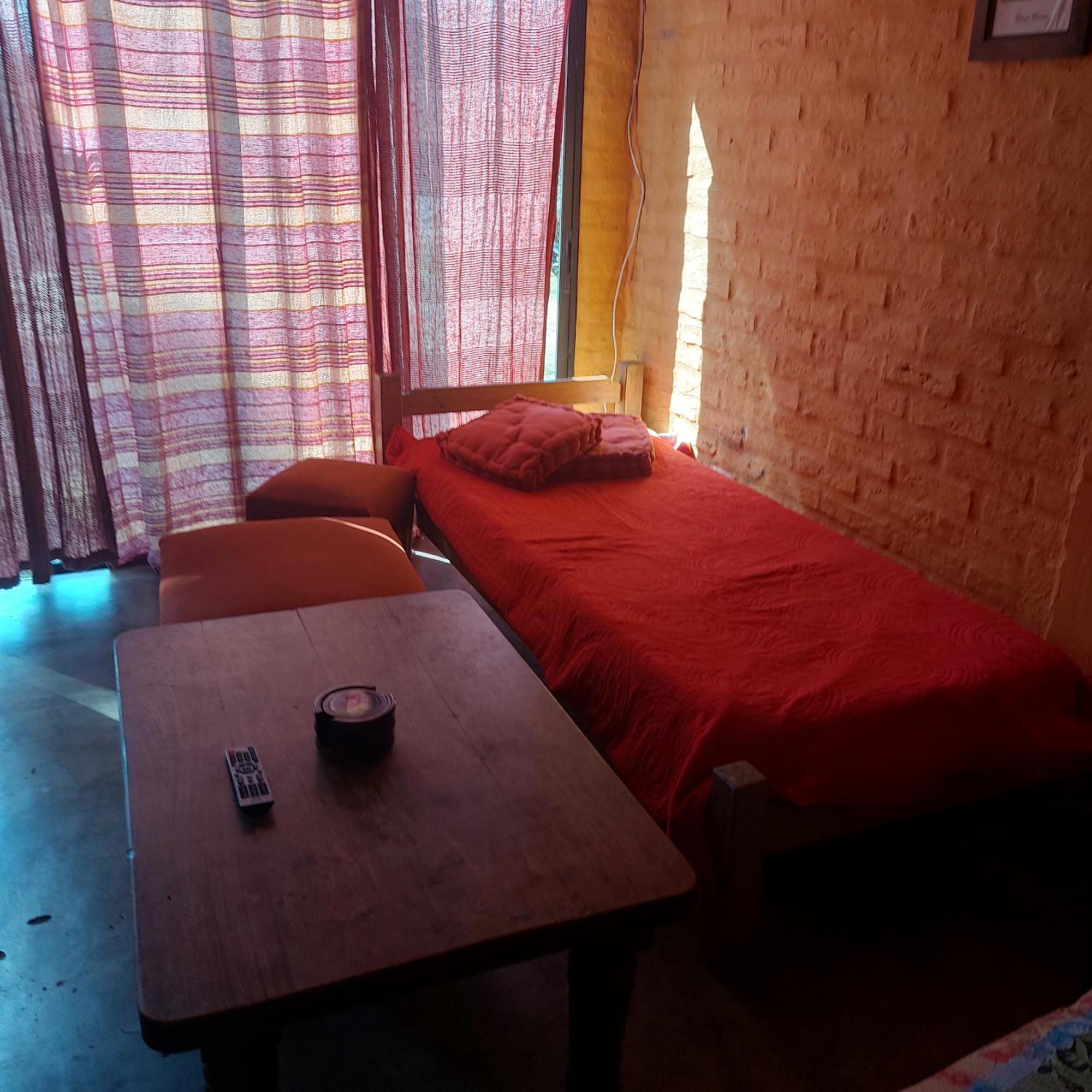 فيلا Casa Amarilla Con Jacuzzi بونتا ديل ديابلو المظهر الخارجي الصورة